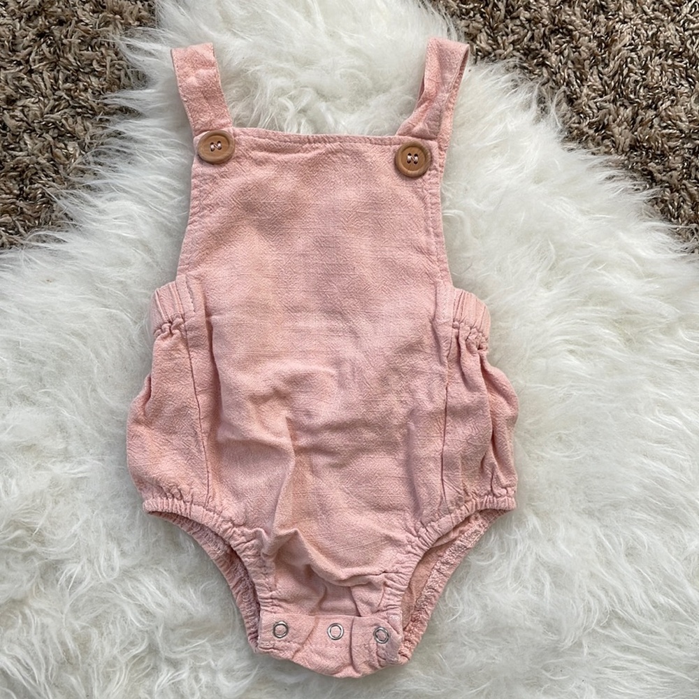 Pink baby girls bubble romper adjustable straps 12 months